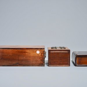 Three Chinese wooden boxes, 19/20th C. — 照片 5