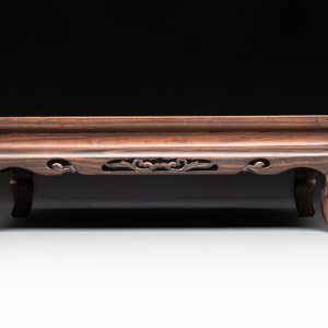 Three Chinese wooden stands, 19/20th C. — photo 17