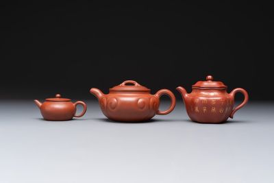 Three Chinese Yixing stoneware teapots and covers,  Jingxi Xu Wenting Zhi 荊溪徐溫庭製 and Yang Xian Xi Yin Shi Wang 陽羨惜陰室王 mark, 20th C.