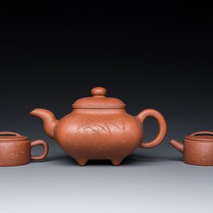 Three Chinese Yixing stoneware teapots and covers, Republic — 照片 2
