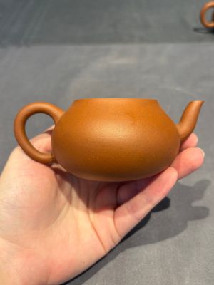 Three Chinese Yixing stoneware teapots, Chen Ziwen 陳子文 and Wen Cai 文彩 mark, Kangxi and later — photo 13
