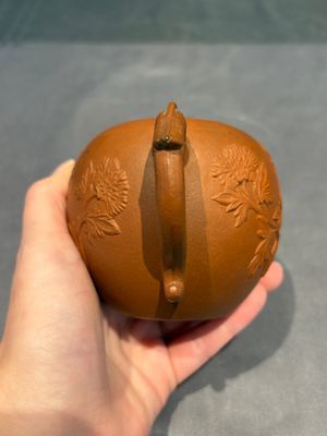 Three Chinese Yixing stoneware teapots, Chen Ziwen 陳子文 and Wen Cai 文彩 mark, Kangxi and later — photo 21