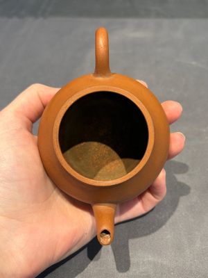 Three Chinese Yixing stoneware teapots, Chen Ziwen 陳子文 and Wen Cai 文彩 mark, Kangxi and later — photo 6