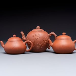 Three Chinese Yixing stoneware teapots, Chen Ziwen 陳子文 and Wen Cai 文彩 mark, Kangxi and later — photo 1