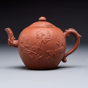 Three Chinese Yixing stoneware teapots, Chen Ziwen 陳子文 and Wen Cai 文彩 mark, Kangxi and later — photo 2