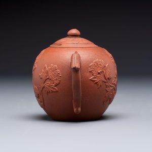 Three Chinese Yixing stoneware teapots, Chen Ziwen 陳子文 and Wen Cai 文彩 mark, Kangxi and later — photo 3