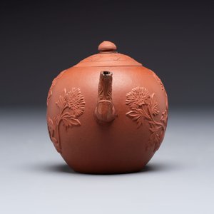 Three Chinese Yixing stoneware teapots, Chen Ziwen 陳子文 and Wen Cai 文彩 mark, Kangxi and later — photo 5