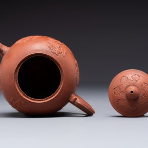 Three Chinese Yixing stoneware teapots, Chen Ziwen 陳子文 and Wen Cai 文彩 mark, Kangxi and later — photo 6