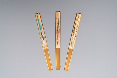 Three folding fans, follower of Zhang Daqian 張大千 (1899-1983) and Wu Hufang 吴湖帆 (1894-1968), ink and colour on paper — photo 5