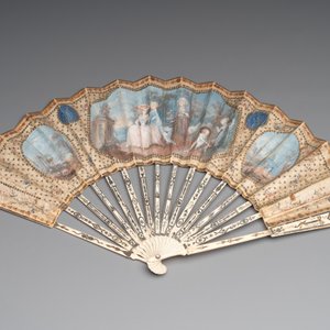 Three folding fans, water colour on paper and bone, France, 18th C. — photo 5