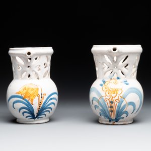 Three French white-glazed and two polychrome puzzle jugs, Nevers, 18th C. — photo 3