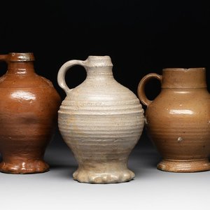 Three German stoneware jugs, 16th C. — photo 1