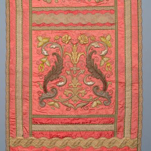 Three gold- and silver-thread embroidered silk and velvet panels, Western Europe, 18/19th C. — 照片 10