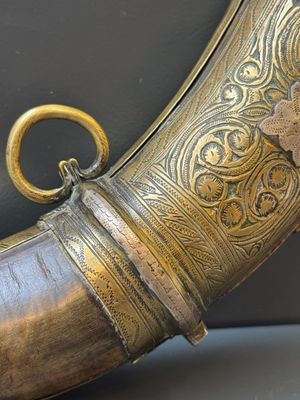 Three impressive flintlock muskets or 'moukahlas', two percussion pistols and three gunpowder horns, Morocco, 18/19th C. — photo 60