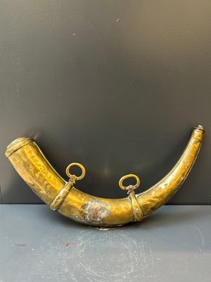 Three impressive flintlock muskets or 'moukahlas', two percussion pistols and three gunpowder horns, Morocco, 18/19th C. — photo 65