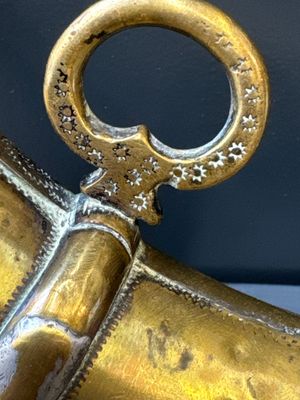 Three impressive flintlock muskets or 'moukahlas', two percussion pistols and three gunpowder horns, Morocco, 18/19th C. — photo 69