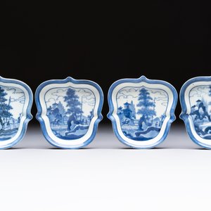 Three Japanese Arita blue and white ‘Van Frytom’ cups and four shield-shaped saucers, Ming and Chenghua mark, ca. 1700 — photo 2