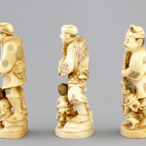 Three Japanese ivory carved okimono of fishermen with their son, Meiji, 19th C. — photo 3