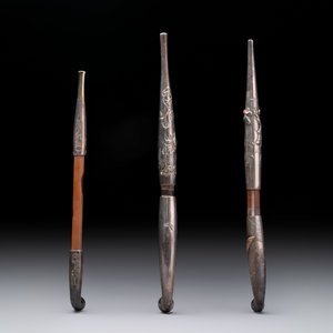 Three Japanese parcel-gilt silver and wooden 'Kiseru' or tobacco pipes, 19/20th C. — photo 4