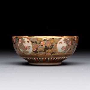 Three Japanese Satsuma wares, Kinkozan mark, Meiji, 19th C. — 照片 9