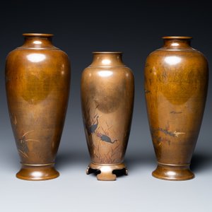 Three Japanese silver- and brass inlaid bronze vases, Meiji, 19th C. — photo 3