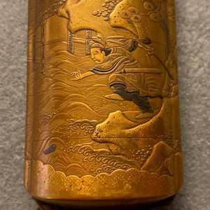 Three Japanse lacquer inro with netsuke and a lacquer box and cover, Meiji, 19th C. — 照片 36