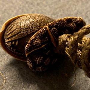 Three Japanse lacquer inro with netsuke and a lacquer box and cover, Meiji, 19th C. — 照片 50