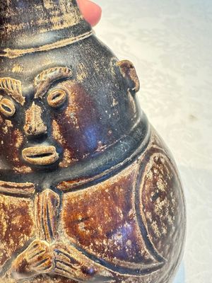 Three khmer-style brown-glazed anthropomorphic gourd-form bottles, probably 12/13th C. — photo 22