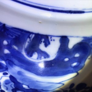 Three large Chinese blue and white bowls, Kangxi — photo 13