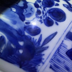Three large Chinese blue and white bowls, Kangxi — photo 14