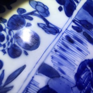 Three large Chinese blue and white bowls, Kangxi — photo 15