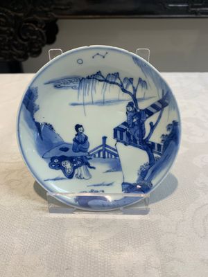 Three pairs of Chinese blue and white, famille rose and wucai saucers and plates, Tianqi and later — photo 13