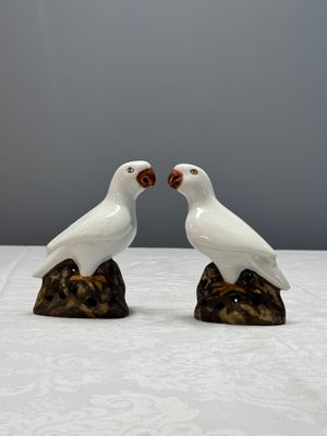 Three pairs of Chinese white-glazed birds — foto 2