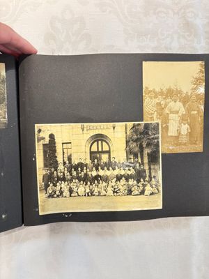Three photo albums on the Imperial Japanese Army and the people of Southern China and Shanghai, 1936-1942 — 照片 102