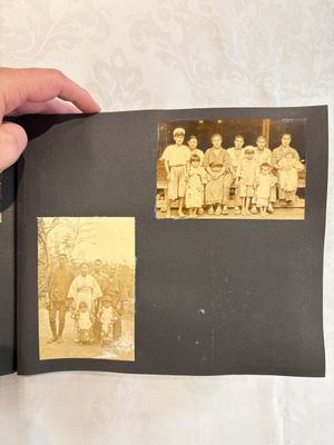 Three photo albums on the Imperial Japanese Army and the people of Southern China and Shanghai, 1936-1942 — 照片 110