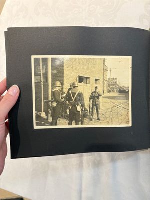 Three photo albums on the Imperial Japanese Army and the people of Southern China and Shanghai, 1936-1942 — 照片 89