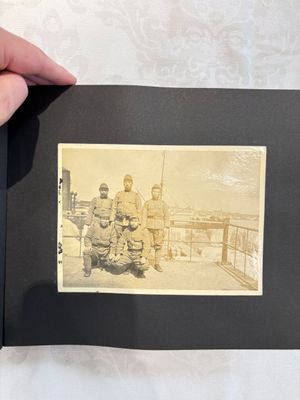 Three photo albums on the Imperial Japanese Army and the people of Southern China and Shanghai, 1936-1942 — 照片 94