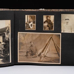 Three photo albums on the Imperial Japanese Army and the people of Southern China and Shanghai, 1936-1942 — 照片 16