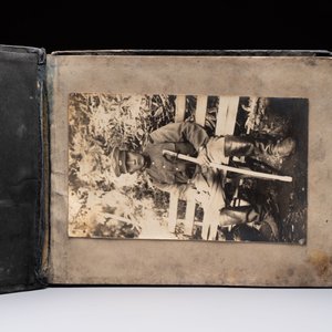 Three photo albums on the Imperial Japanese Army and the people of Southern China and Shanghai, 1936-1942 — 照片 3