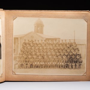 Three photo albums on the Imperial Japanese Army and the people of Southern China and Shanghai, 1936-1942 — 照片 8