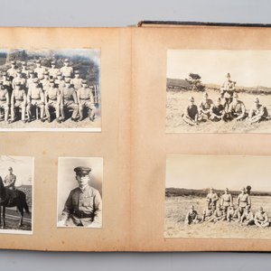 Three photo albums on the Imperial Japanese Army, Second Sino-Japanese War, 1937-1945 — 照片 74