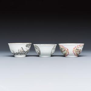 Three sets of Chinese export famille rose and grisaille 'European Subject' tea bowls and saucers — foto 7
