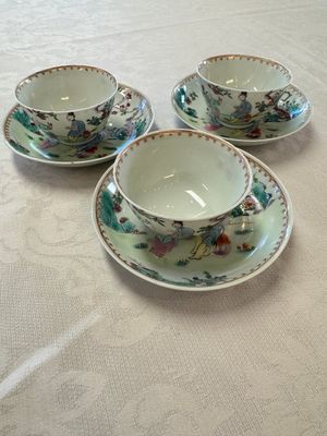 Three sets of Chinese famille rose 'Elegant Beauty and Boy' cups and saucers, Qianlong — photo 1