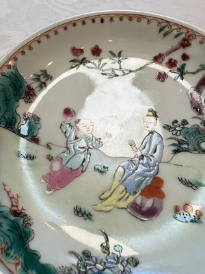 Three sets of Chinese famille rose 'Elegant Beauty and Boy' cups and saucers, Qianlong — photo 44