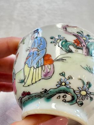 Three sets of Chinese famille rose 'Elegant Beauty and Boy' cups and saucers, Qianlong — photo 52