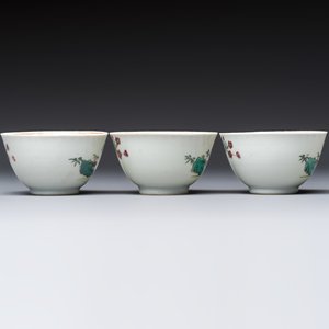 Three sets of Chinese famille rose 'Elegant Beauty and Boy' cups and saucers, Qianlong — photo 6