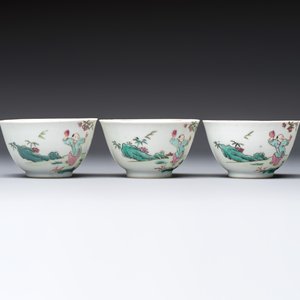 Three sets of Chinese famille rose 'Elegant Beauty and Boy' cups and saucers, Qianlong — photo 7