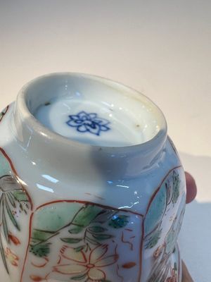 Three sets of Chinese famille verte cups and saucers with birds and flowers, various marks, Kangxi — photo 17