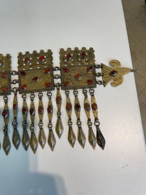 Three silver head ornaments and a chest ornament, Turkmenistan, 19/20th C. — 照片 13