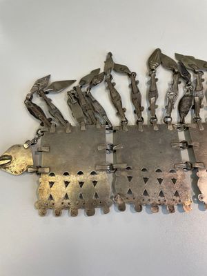 Three silver head ornaments and a chest ornament, Turkmenistan, 19/20th C. — 照片 7